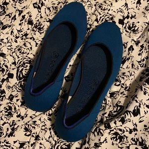 Rothys squares in Pacific